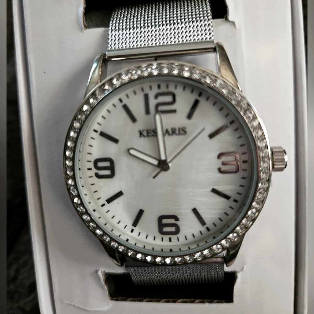 Kesaris Womens NIB Silvertone Braclet Style Watch with Crystal Accents
